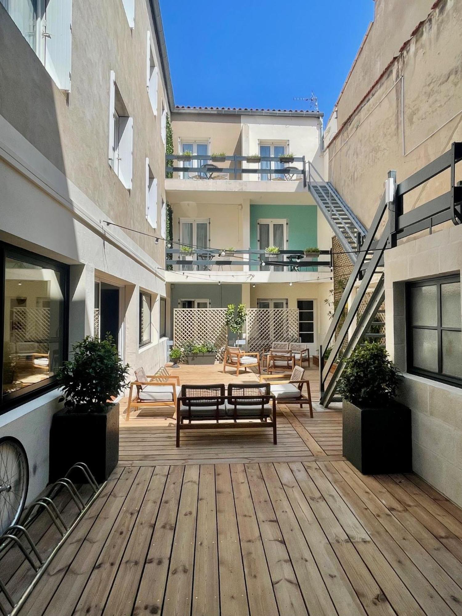 לה רושל Hotel De Paris מראה חיצוני תמונה