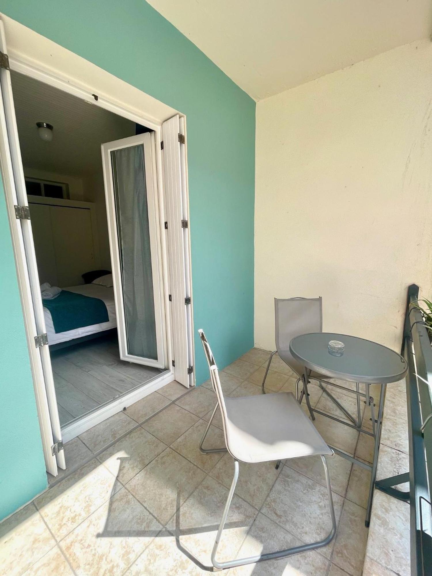 לה רושל Hotel De Paris מראה חיצוני תמונה