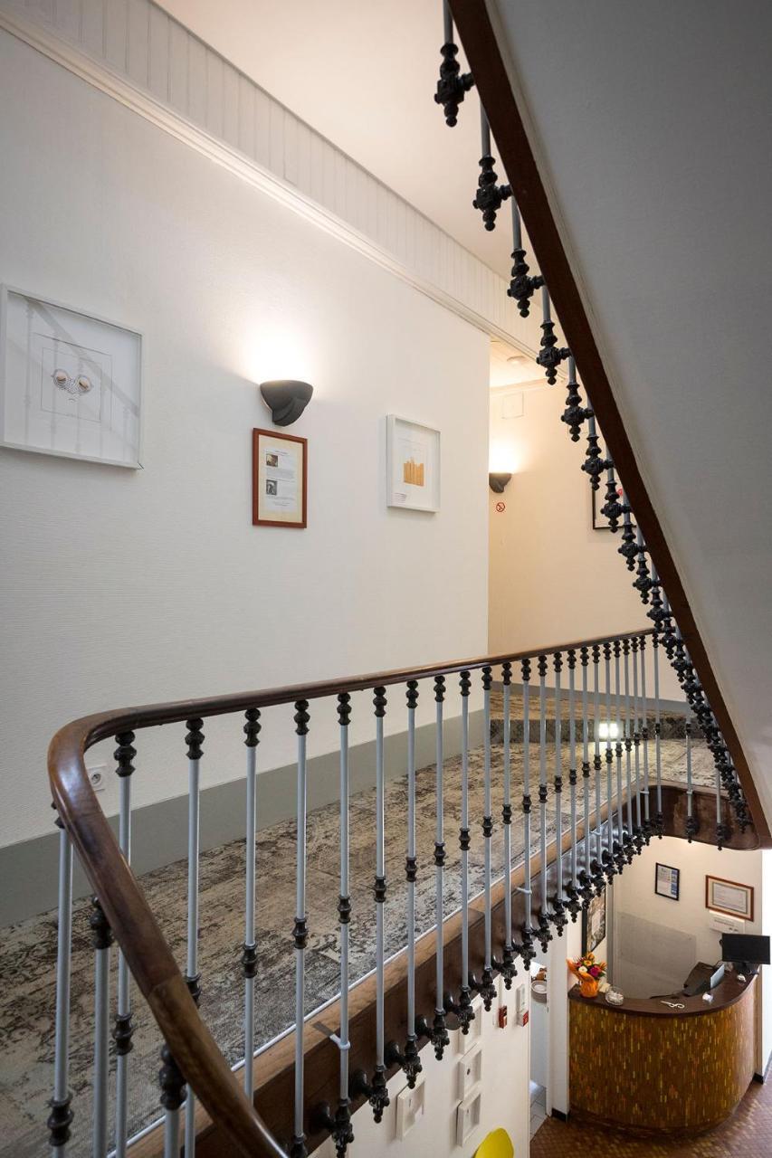 לה רושל Hotel De Paris מראה חיצוני תמונה